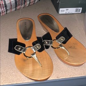 Nine West wooden sandals